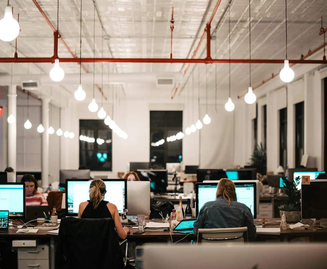 CyborgWave experts delivering technology consulting and digital solutions